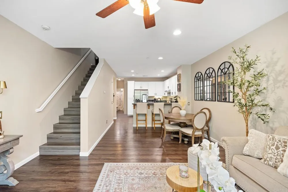 141 Via Montisi Santee, CA 92071