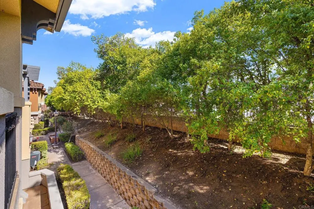 141 Via Montisi Santee, CA 92071