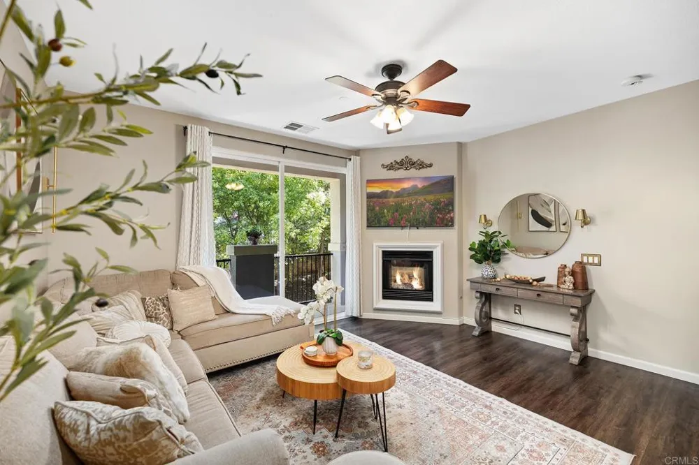 141 Via Montisi Santee, CA 92071