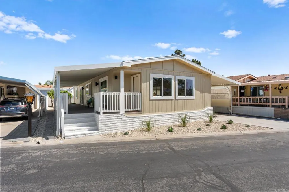 3473 Don Ortega Drive Carlsbad, CA 92010