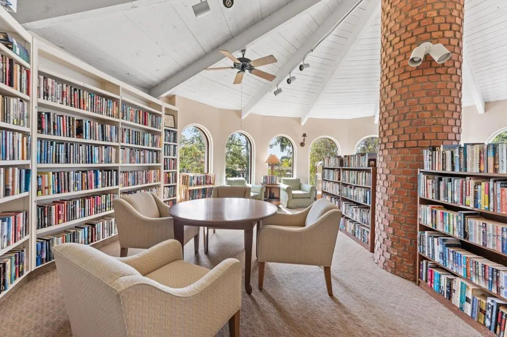 3473 Don Ortega Drive Carlsbad, CA 92010
