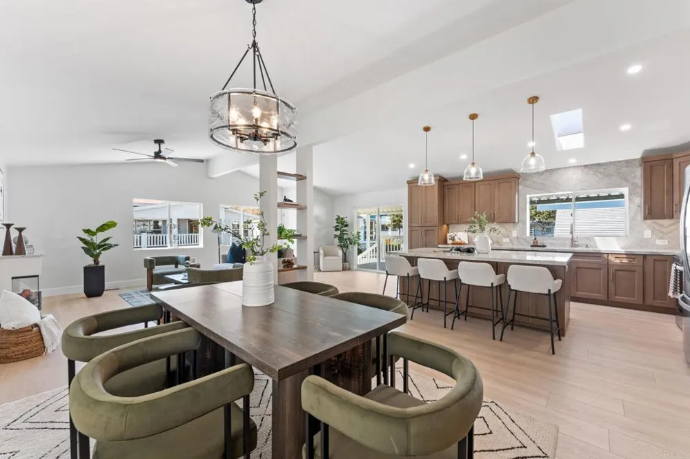3473 Don Ortega Drive Carlsbad, CA 92010