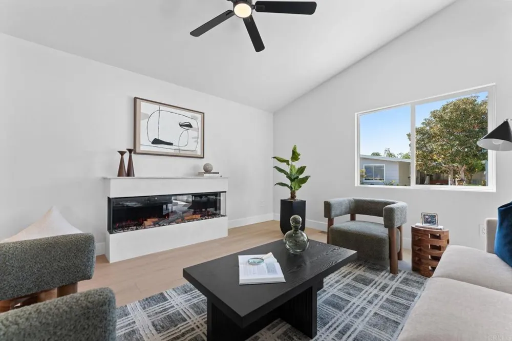 3473 Don Ortega Drive Carlsbad, CA 92010