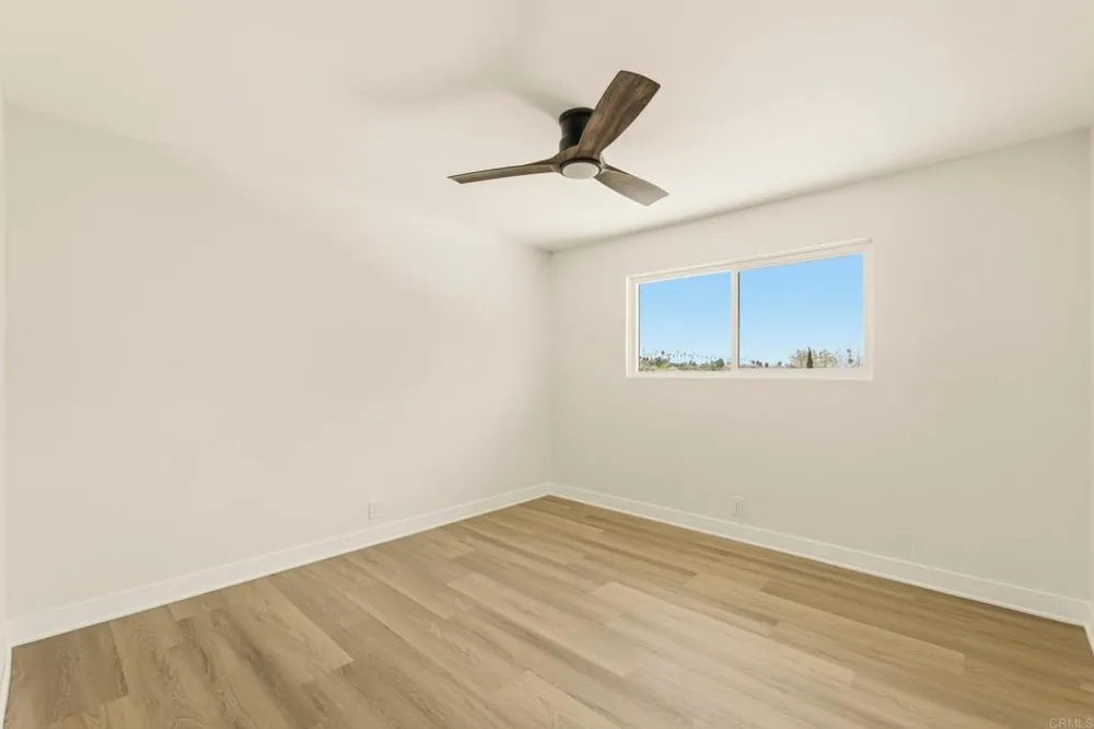 361 E Indian Rock Road Vista, CA 92084