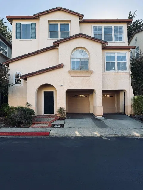 7222 Shannon Park Court