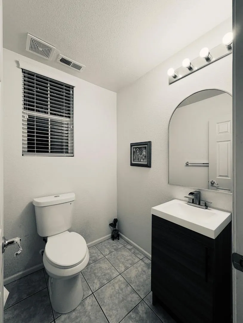 7222 Shannon Park Court South San Francisco, CA 94080
