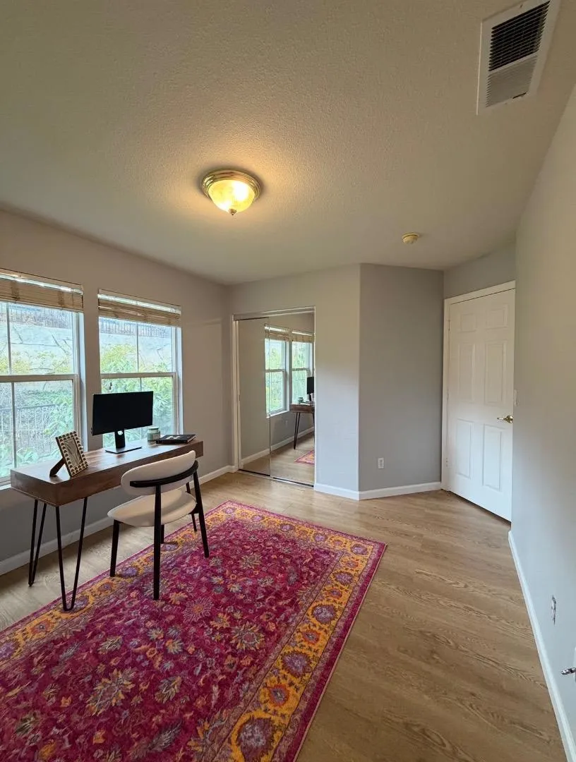 7222 Shannon Park Court South San Francisco, CA 94080