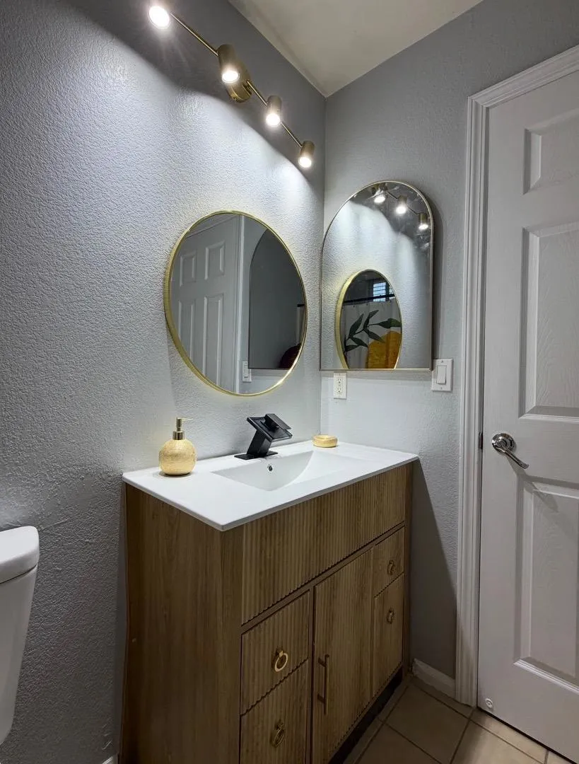 7222 Shannon Park Court South San Francisco, CA 94080