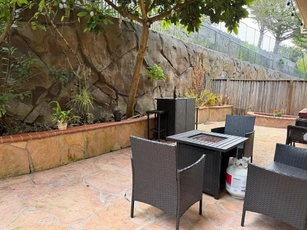 7222 Shannon Park Court South San Francisco, CA 94080