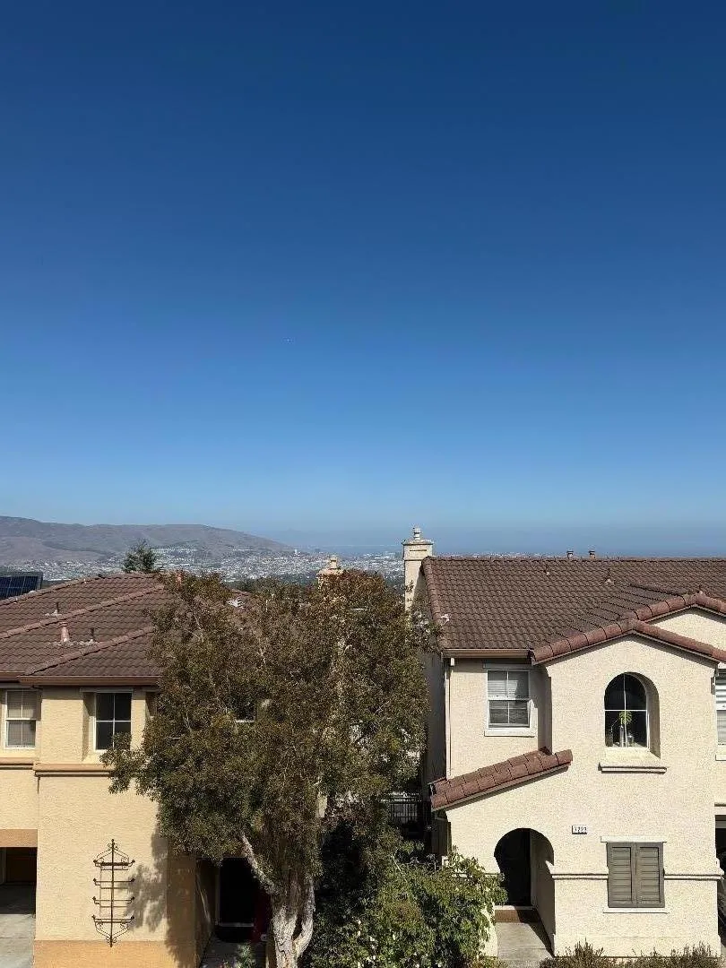 7222 Shannon Park Court South San Francisco, CA 94080