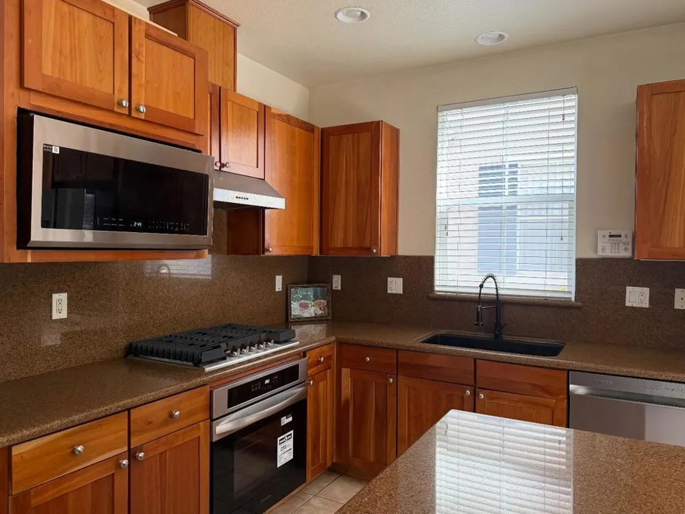 7222 Shannon Park Court South San Francisco, CA 94080