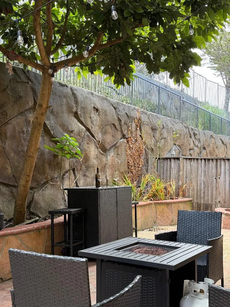 7222 Shannon Park Court South San Francisco, CA 94080
