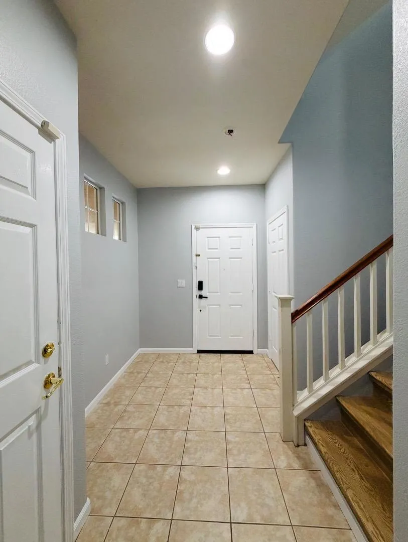 7222 Shannon Park Court South San Francisco, CA 94080