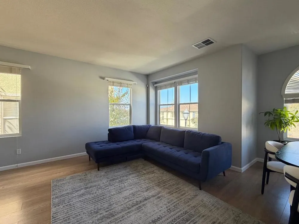 7222 Shannon Park Court South San Francisco, CA 94080