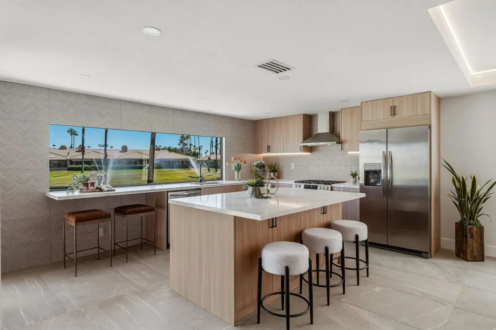 47 Conejo Circle Palm Desert, CA 92260