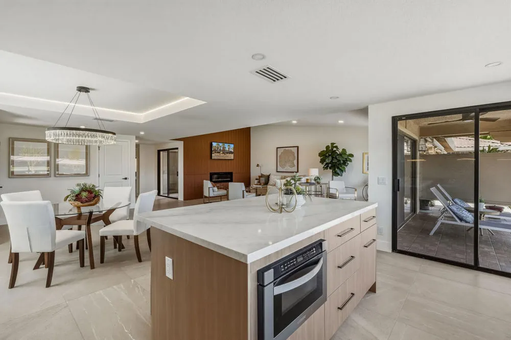 47 Conejo Circle Palm Desert, CA 92260