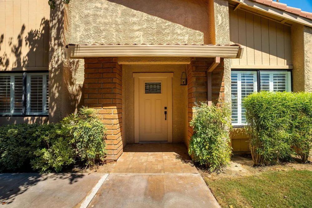 47 Conejo Circle Palm Desert, CA 92260