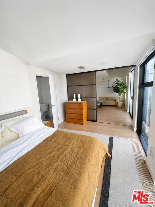 700 Main Street #17 Los Angeles, CA 90291