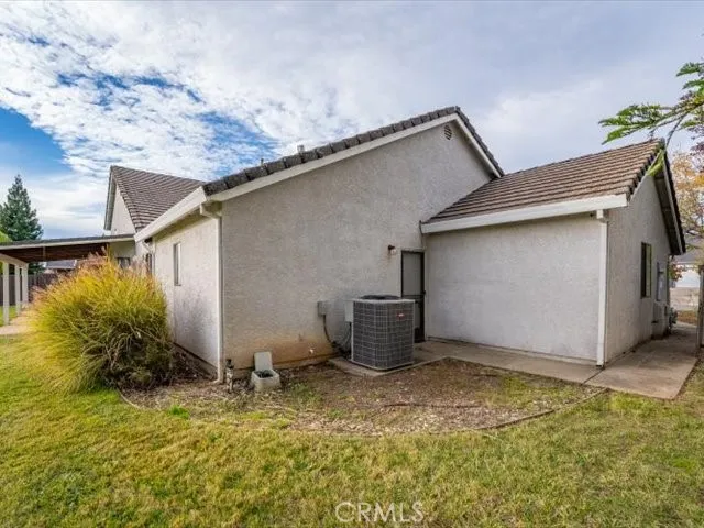 2132 Hope Lane Redding, CA 96003