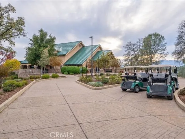 2132 Hope Lane Redding, CA 96003