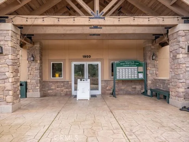 2132 Hope Lane Redding, CA 96003