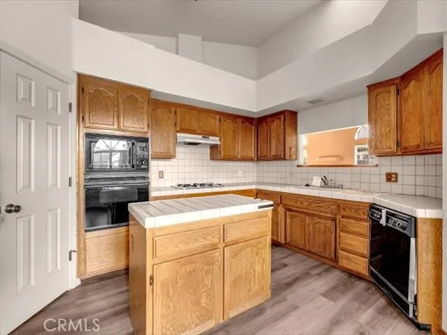 2132 Hope Lane Redding, CA 96003