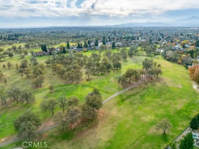 2132 Hope Lane Redding, CA 96003