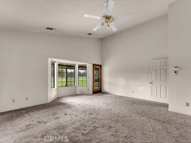 2132 Hope Lane Redding, CA 96003