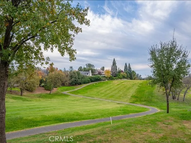 2132 Hope Lane Redding, CA 96003