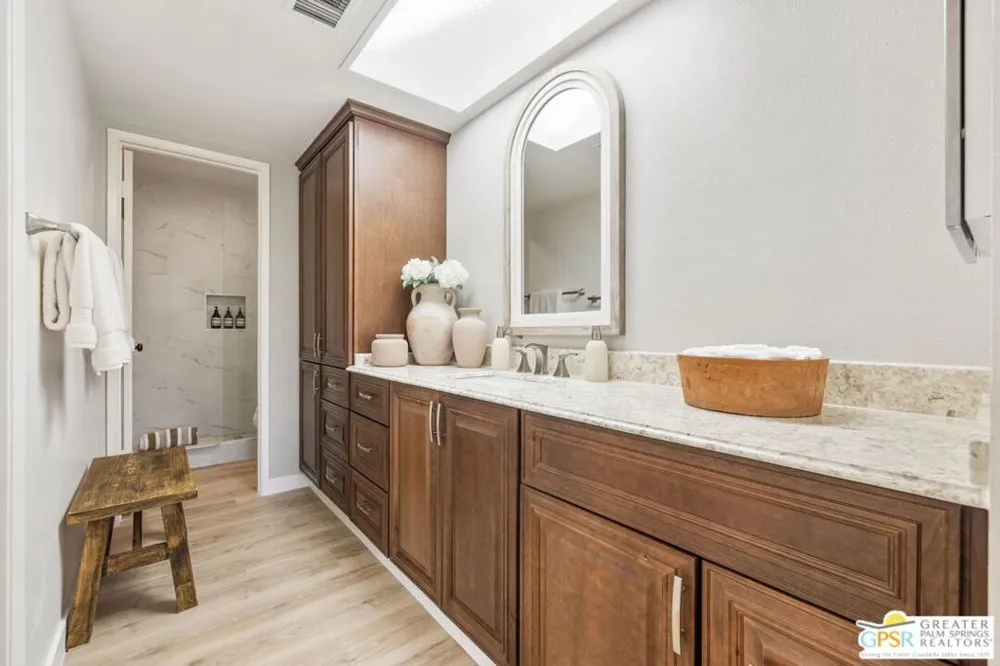 2230 S Palm Canyon Drive #6 Palm Springs, CA 92264
