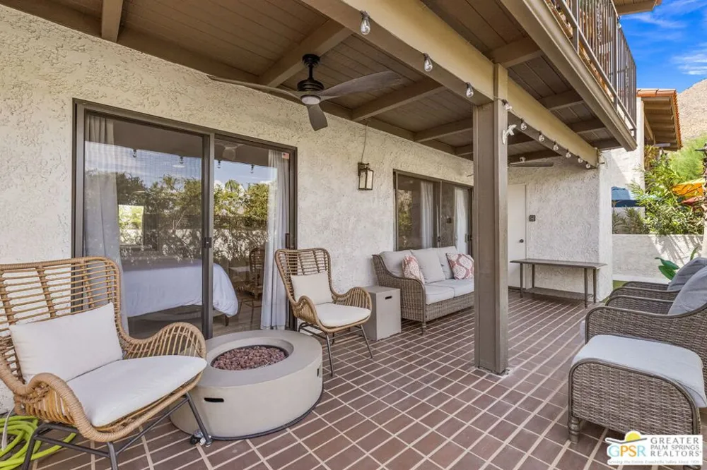 2230 S Palm Canyon Drive #6 Palm Springs, CA 92264
