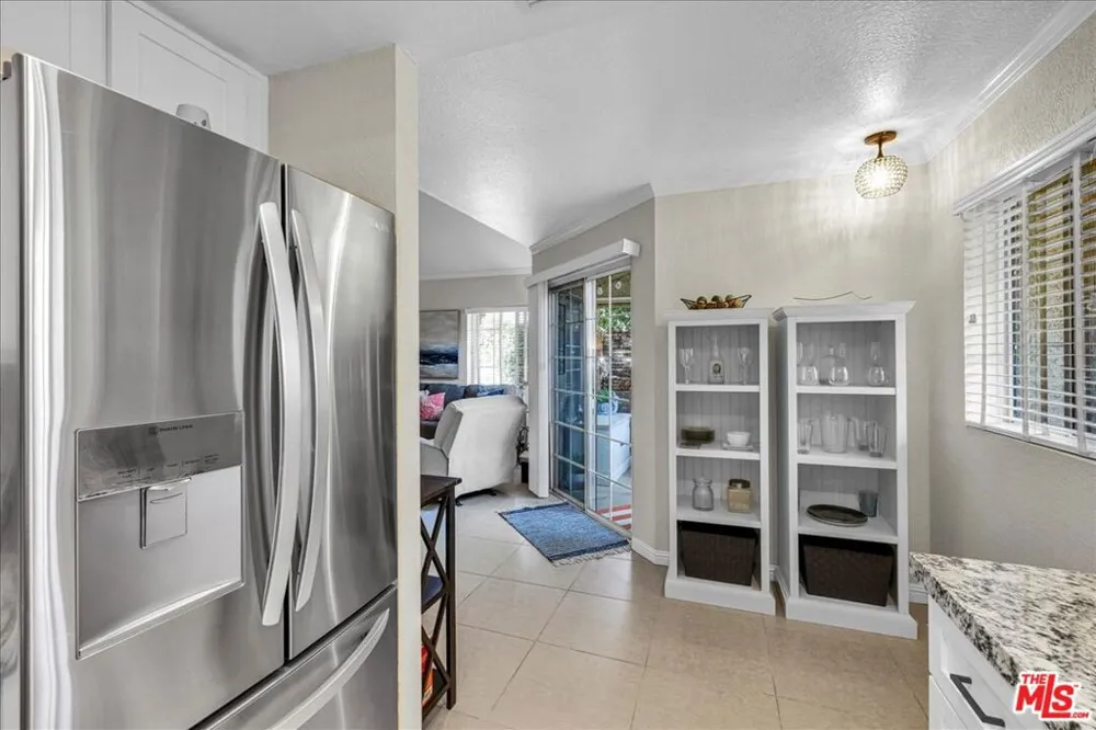 2700 Lawrence Crossley Road #83 Palm Springs, CA 92264