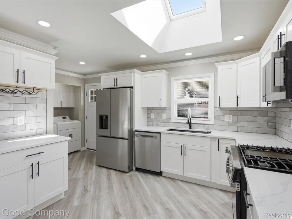 1112 Millard Avenue Royal Oak City, MI 48073