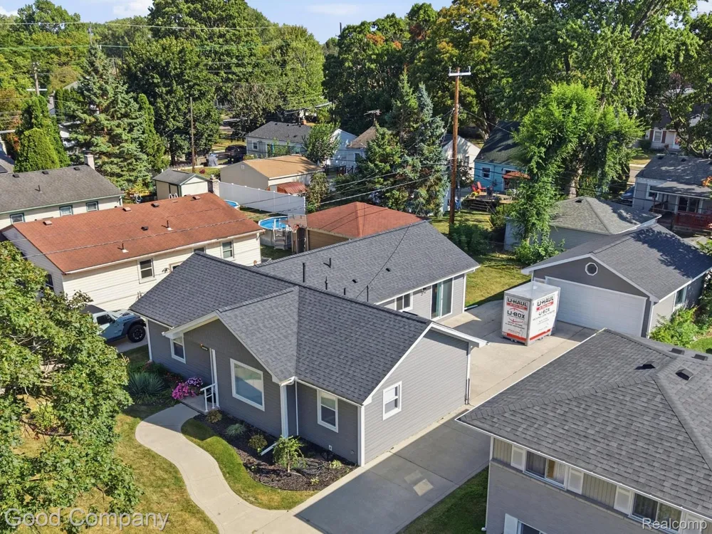 1112 Millard Avenue Royal Oak City, MI 48073