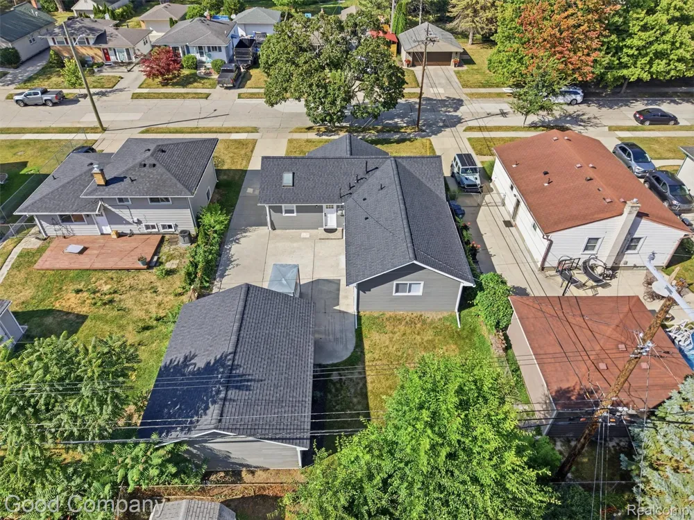 1112 Millard Avenue Royal Oak City, MI 48073