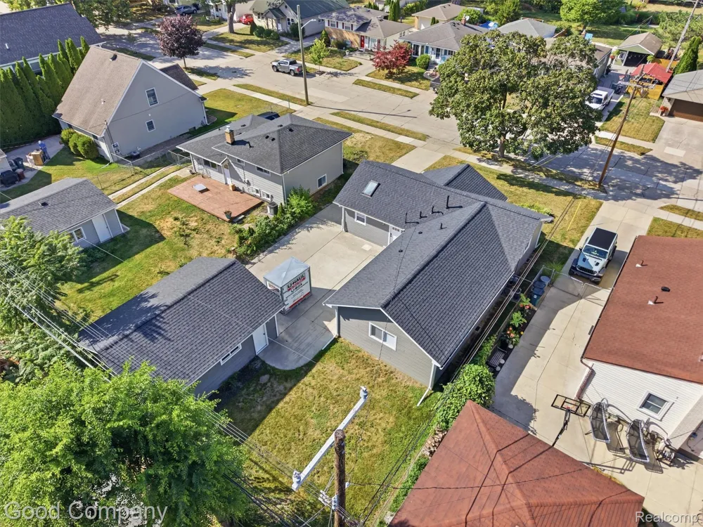 1112 Millard Avenue Royal Oak City, MI 48073