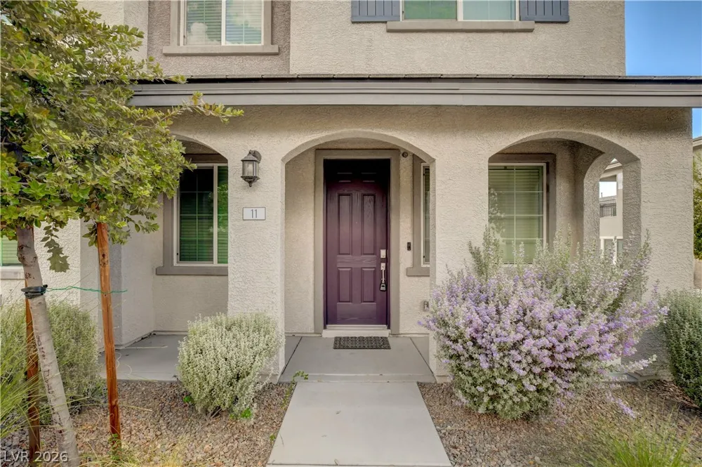 20 Barbara Lane #11 Las Vegas, NV 89183