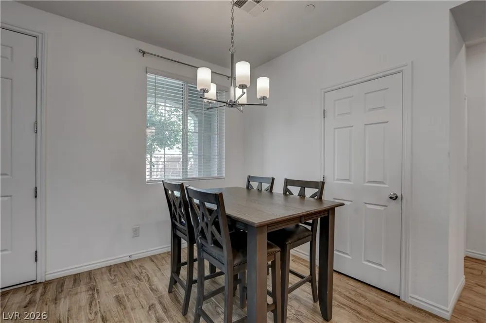 20 Barbara Lane #11 Las Vegas, NV 89183