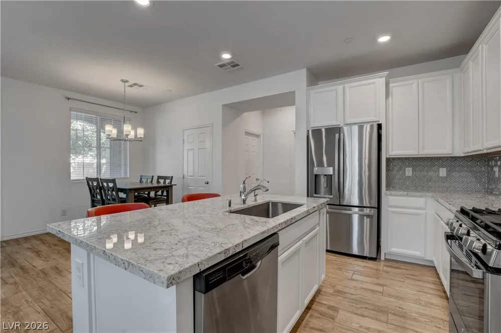 20 Barbara Lane #11 Las Vegas, NV 89183