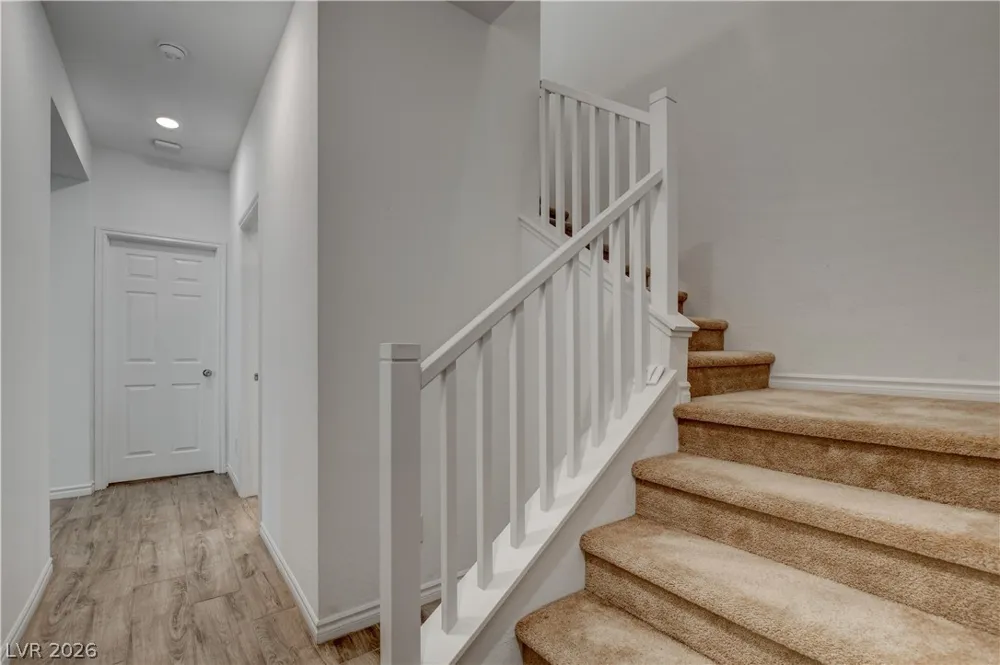 20 Barbara Lane #11 Las Vegas, NV 89183