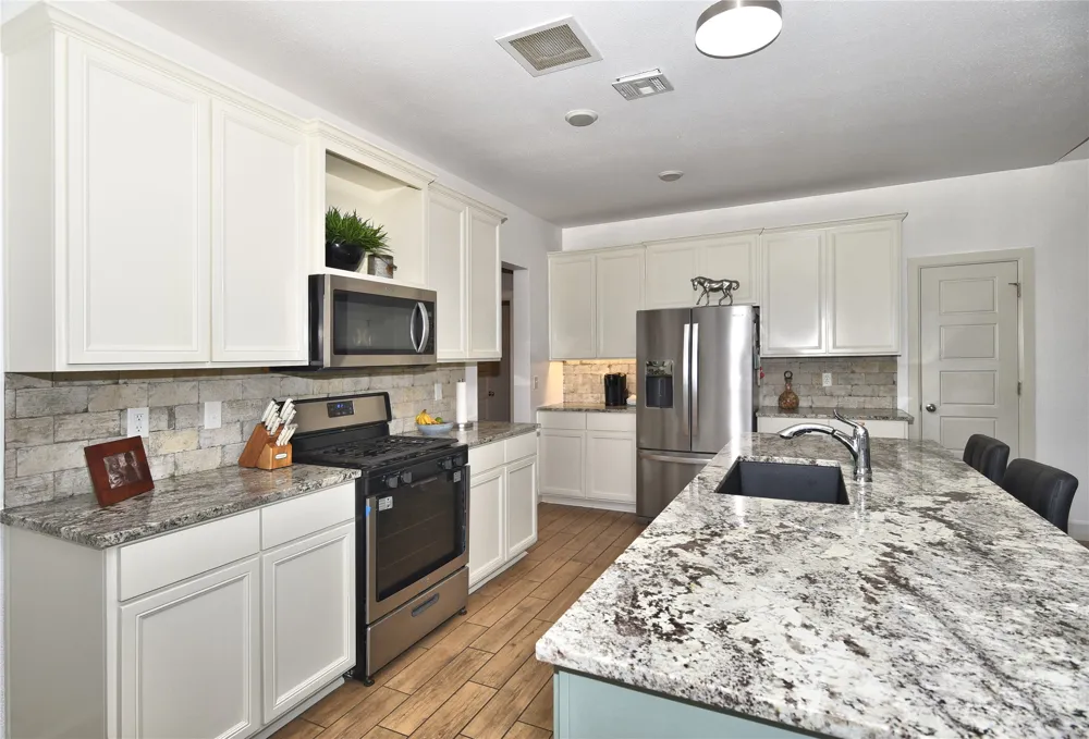 11442 162nd East Avenue Owasso, OK 74055