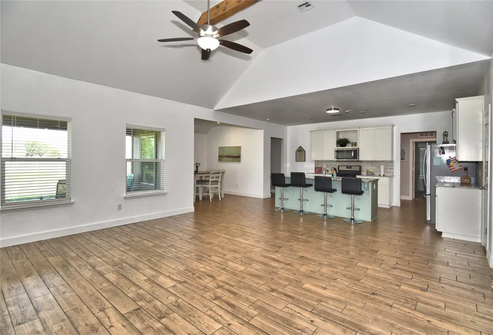11442 162nd East Avenue Owasso, OK 74055