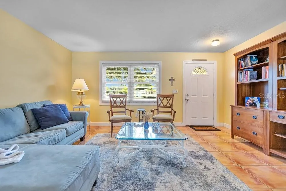 1788 PATRICIA AVENUE Dunedin, FL 34698