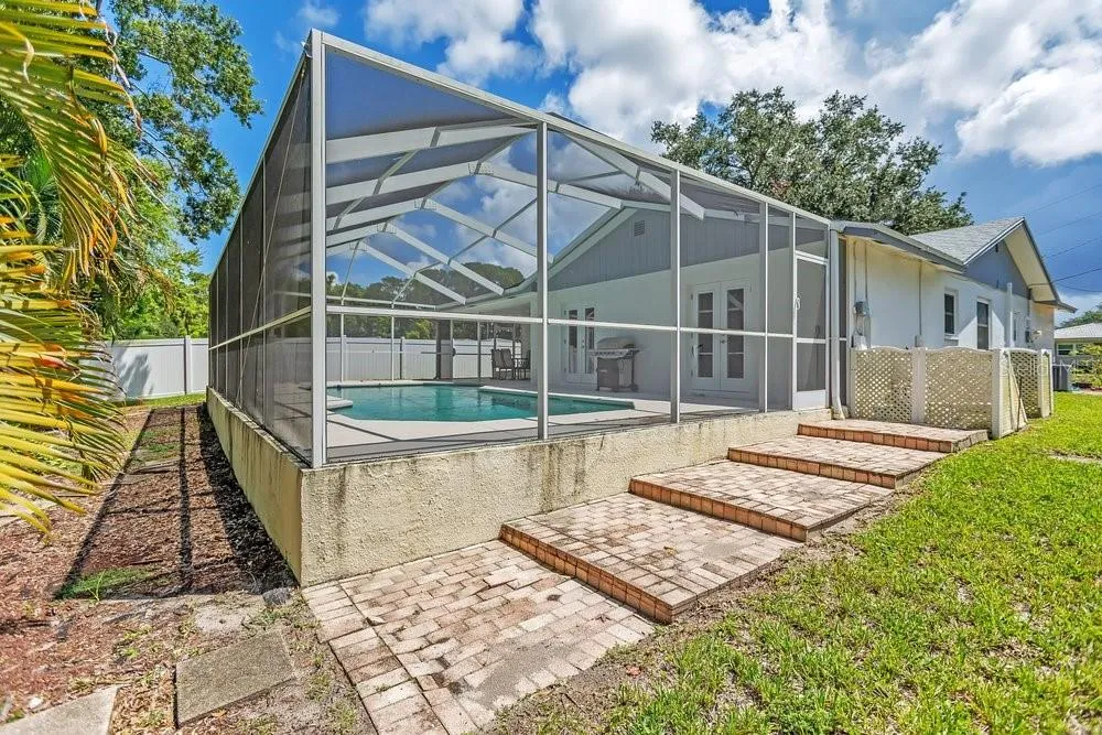 1788 PATRICIA AVENUE Dunedin, FL 34698