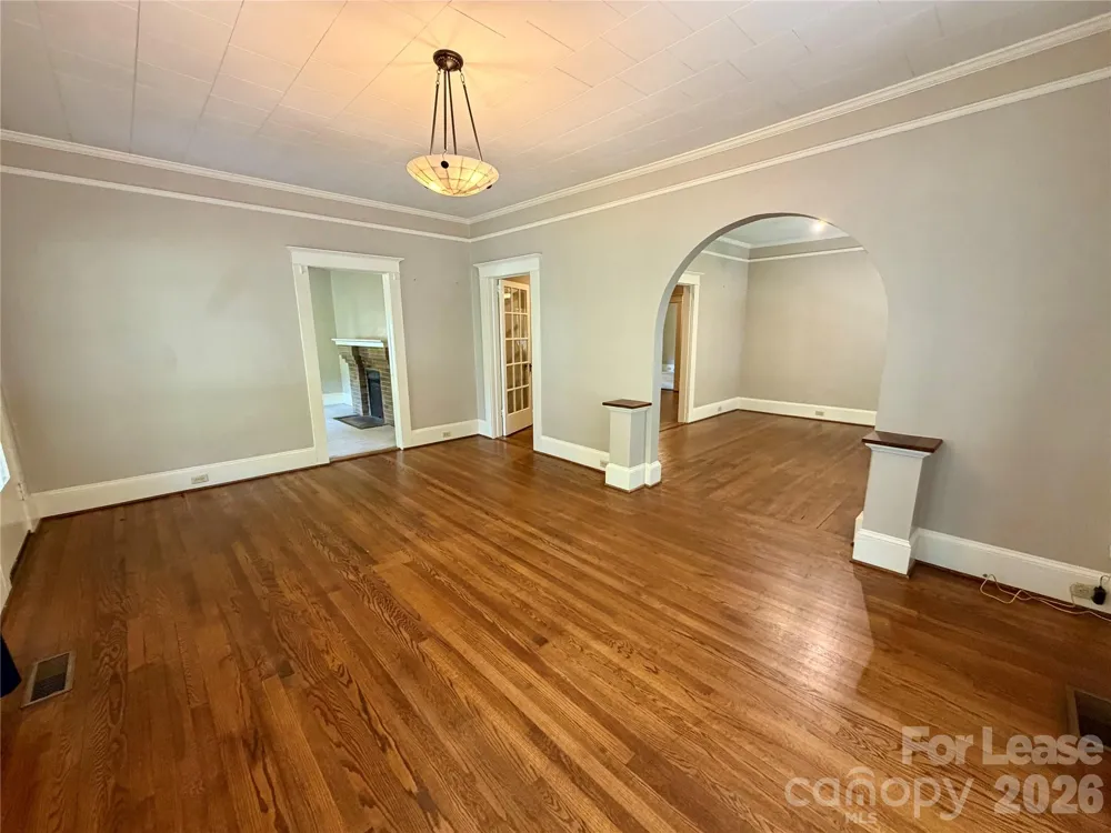 123 S Sycamore Street Mooresville, NC 28115