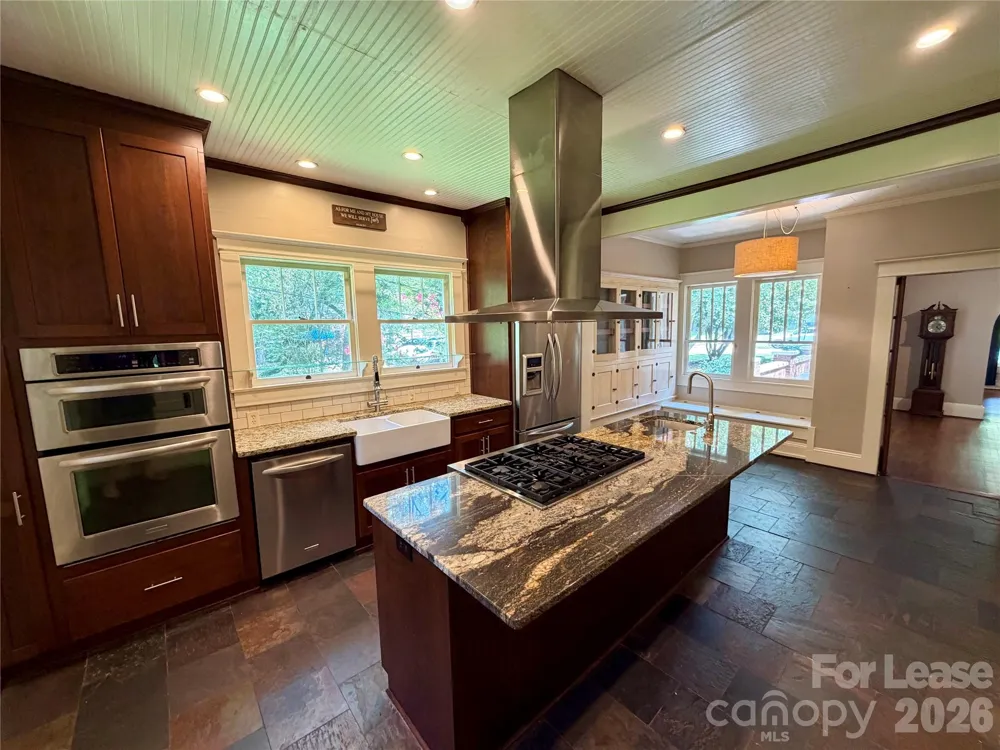 123 S Sycamore Street Mooresville, NC 28115