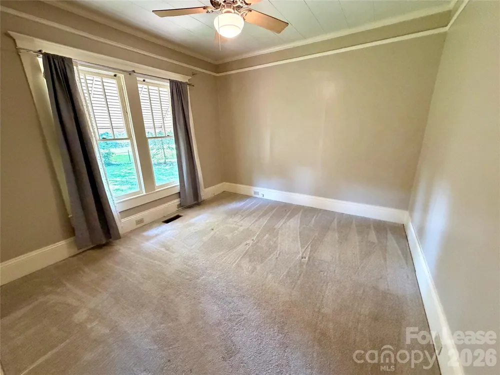 123 S Sycamore Street Mooresville, NC 28115