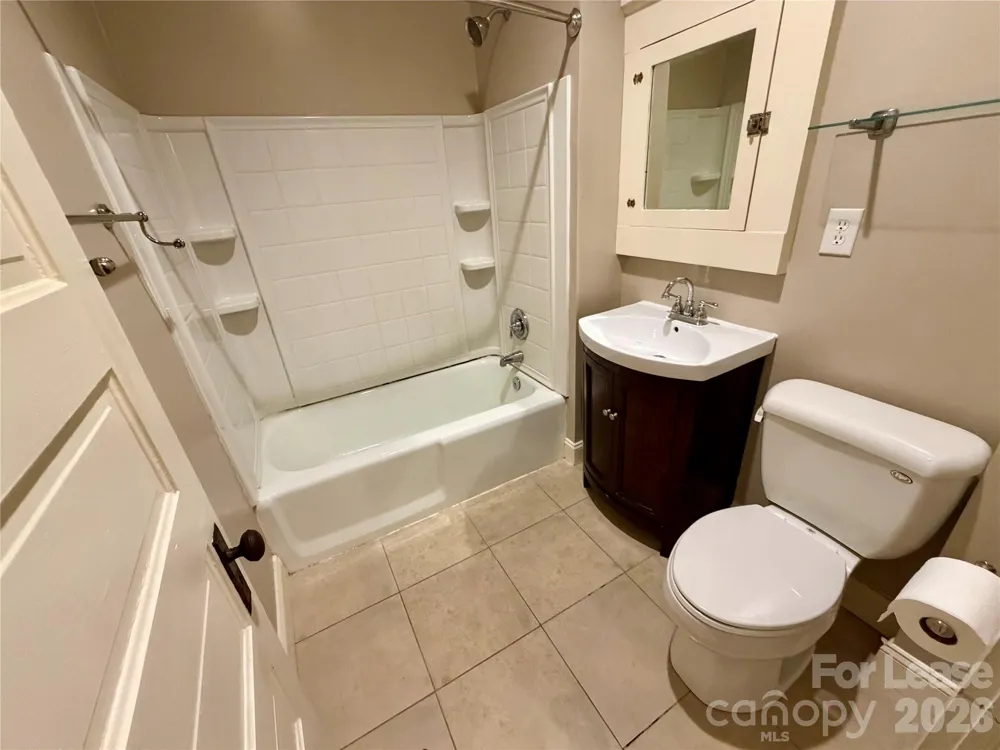 123 S Sycamore Street Mooresville, NC 28115