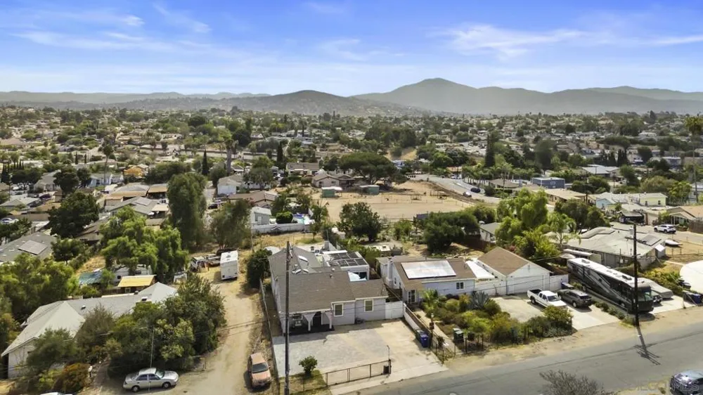 2335 Bonita Street Lemon Grove, CA 91945