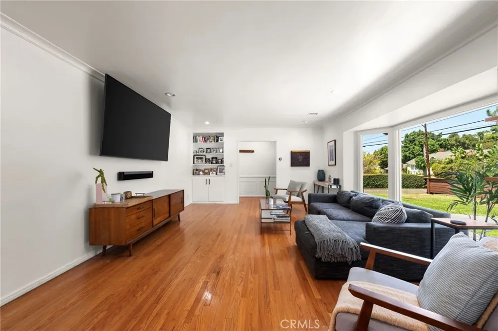 11736 Beverly Drive Whittier, CA 90601